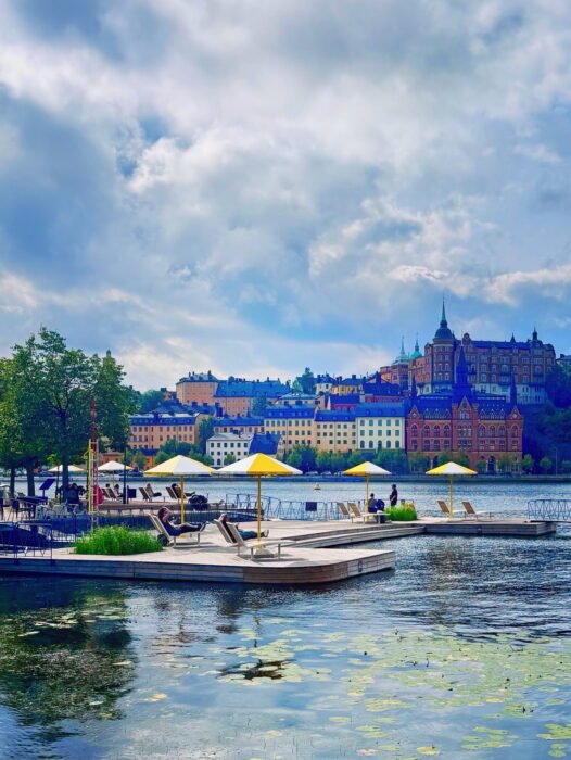 01E2D34C-3649-454D-AF31-501354F352A4