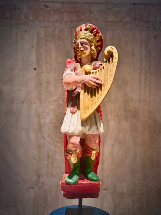 033BD307-E4DE-4EE0-A548-9287F7717348