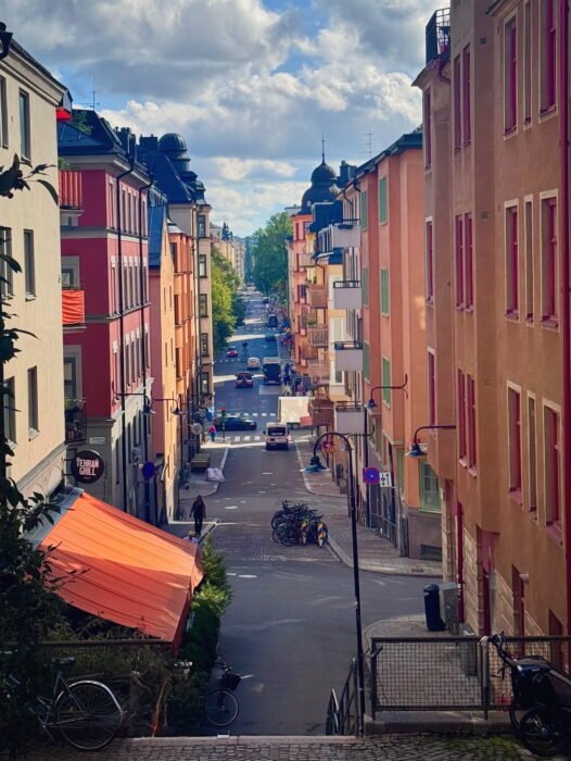 17D63F58-D8B8-43B0-9B3D-74320EF1B985