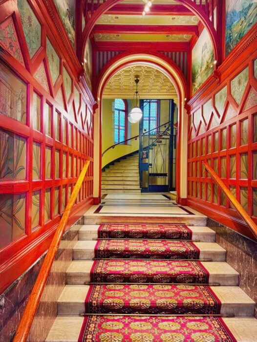 25351833-FAC7-493F-9741-AC8E4AFA43CE