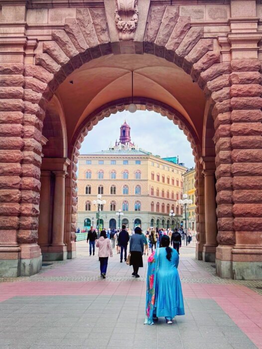 360C50EA-7AB4-4E7E-AC23-166997AB766A