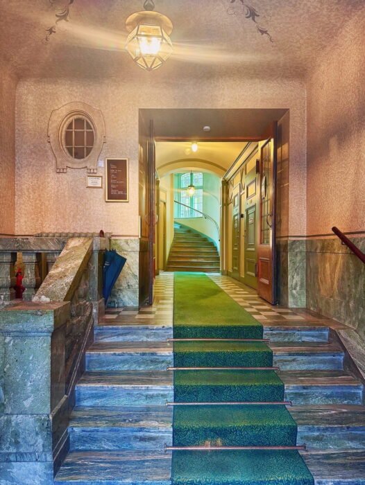 44EB8922-DADB-4FCD-A2DD-35FF556D7F37