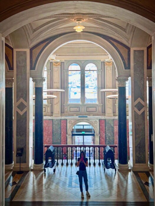 8516D9E3-449E-4FFD-89A1-CD7D46DFB028