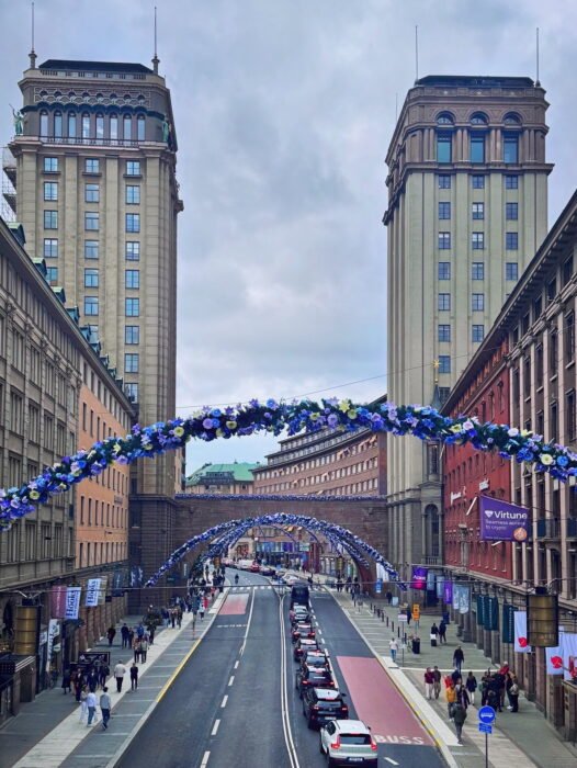 8A3FA8EA-87E2-4305-9A98-F779944A2D74