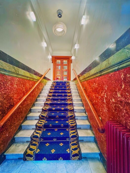 9AA10CCC-C695-4909-8E7E-83FBEA841B73