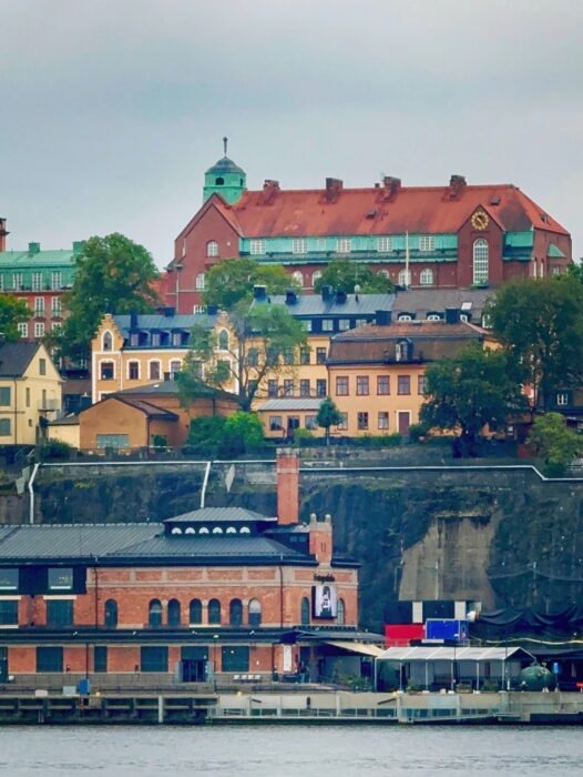 9D8ECB39-CFCD-412F-B85E-928B5EAB4C2D