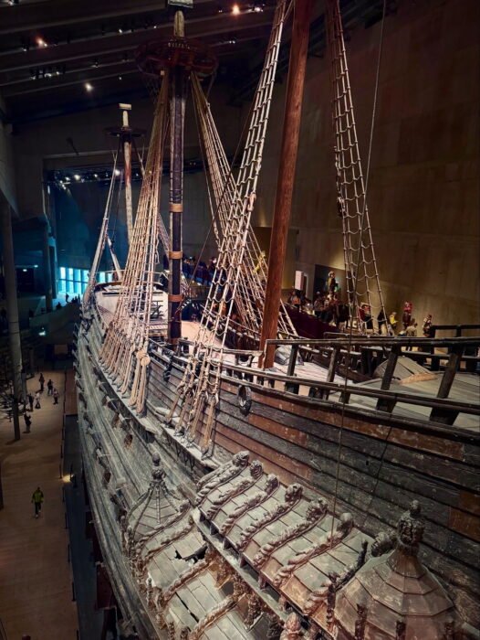 A9035BC9-2B54-450F-90AA-3E0C669F780B