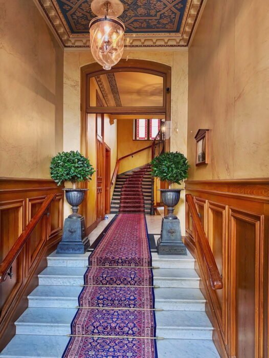 DE73A6C5-D8BC-4C95-8BEB-5369701F0840