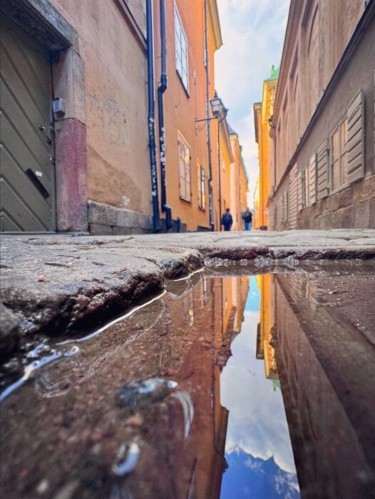 DF66C7B0-BD84-4AF6-808F-4B66A0C0AC75