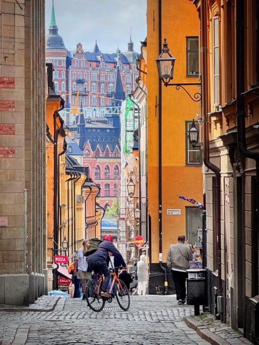 E1A8A3CA-6ECA-4A69-BE9A-CCA826CB7EEC